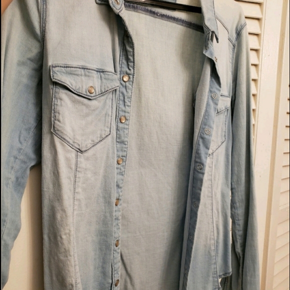 Top - Picture 2 of 2